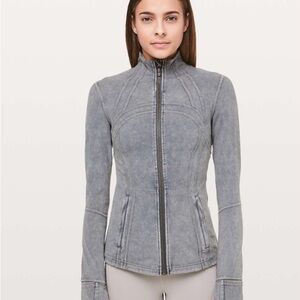 lululemon athletica Women's Define jacket Garmet dye wash.